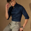 DENNISON Men Navy Blue Comfort Regular Fit Solid Formal Shirt