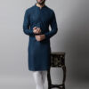 Jompers Men Embroidered Chikankari Kurta